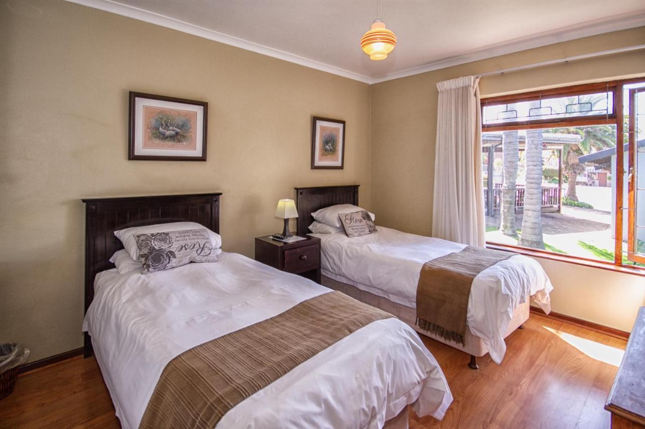 Ohannas Bnb & Self Catering Плеттенберг-Бей Экстерьер фото