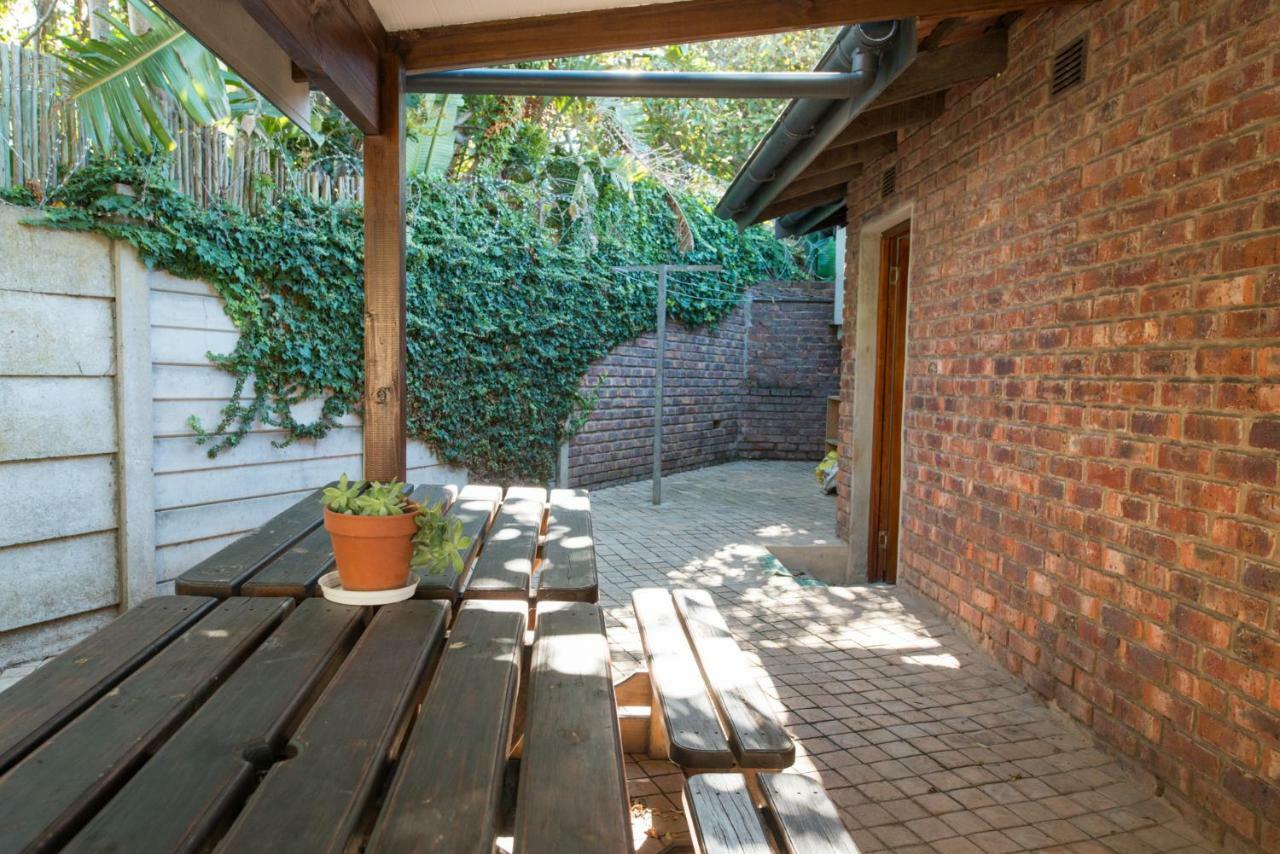 Ohannas Bnb & Self Catering Плеттенберг-Бей Экстерьер фото